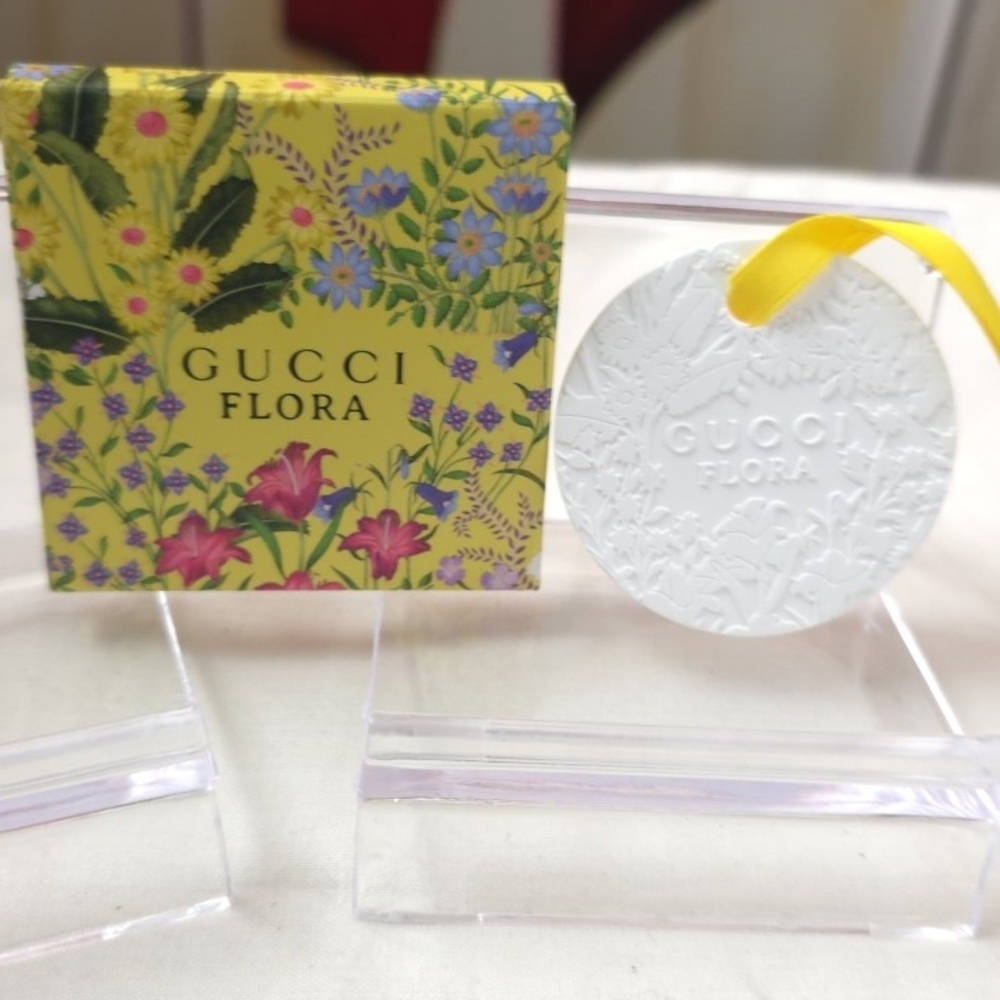 Gucci Flora Aroma Stone with Yellow Ribbon